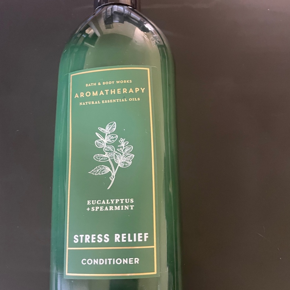 Bath & Body Works Green Stress Relief Conditioner